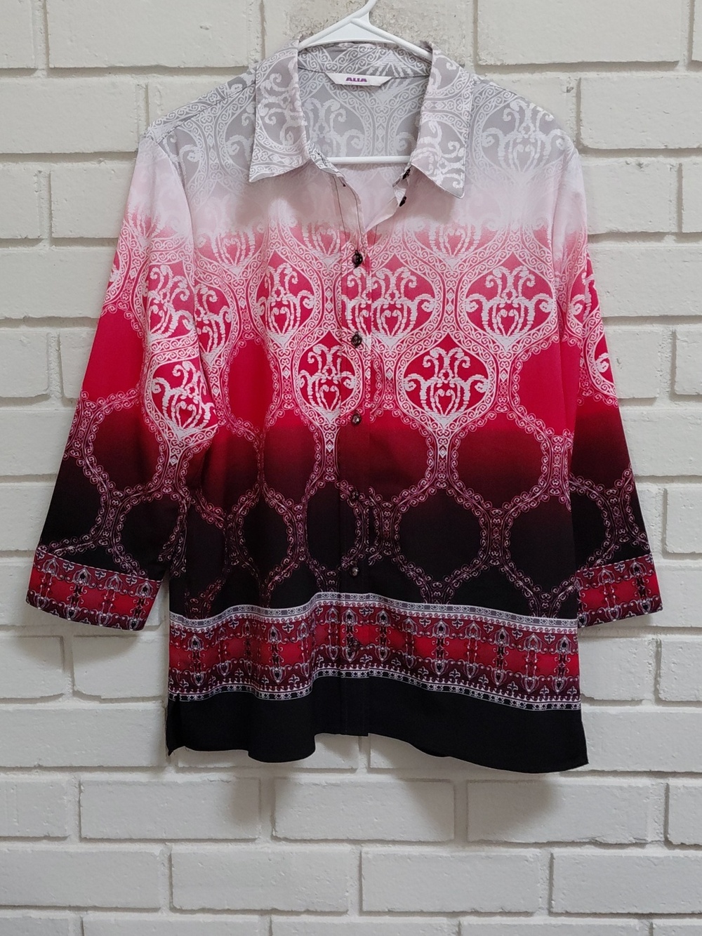 Alia Ombre Red Pink Black Patterned Button-Up Top. Size L/XL